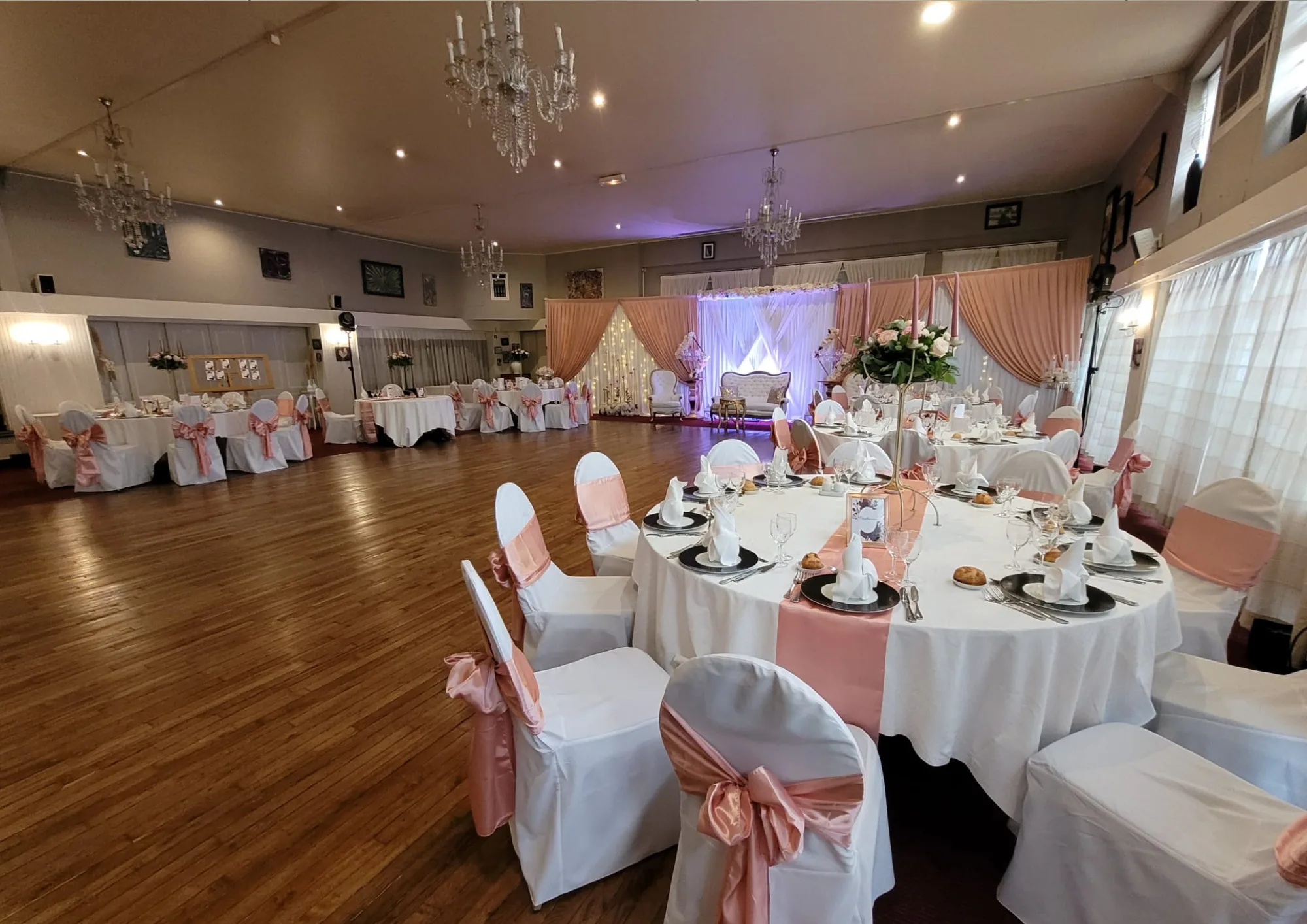 theme rose salle