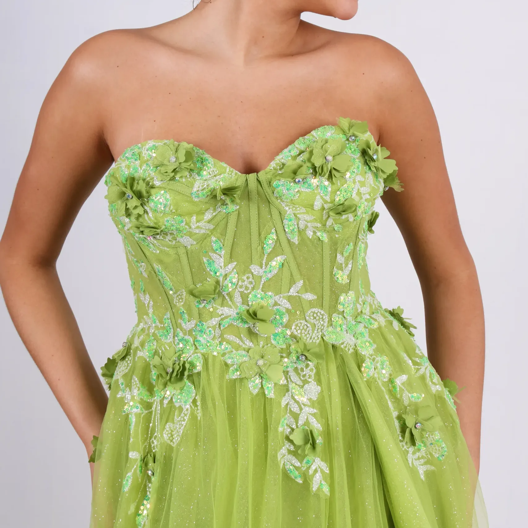 Robe de soirée bustier fleuri – Image 2