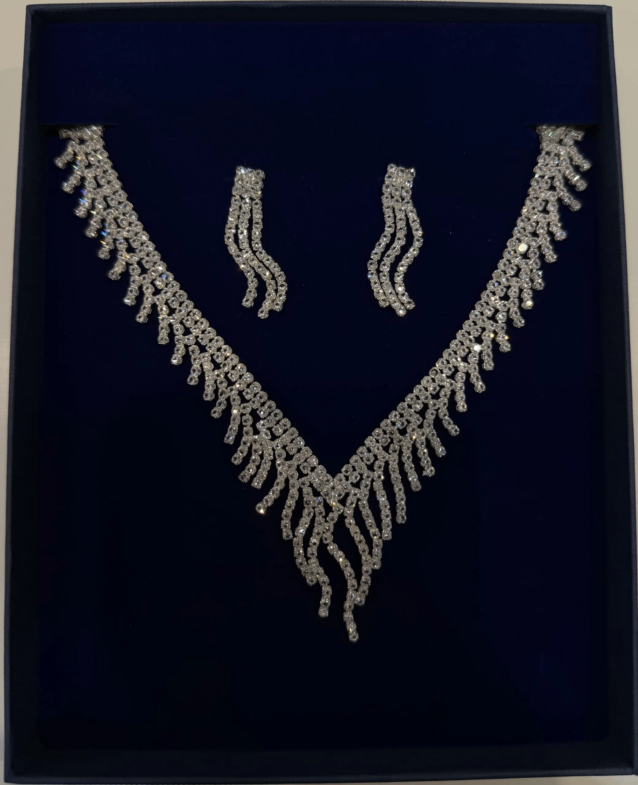 Parure de bijoux en diamants – Élégance intemporelle et éclat précieux – Image 12
