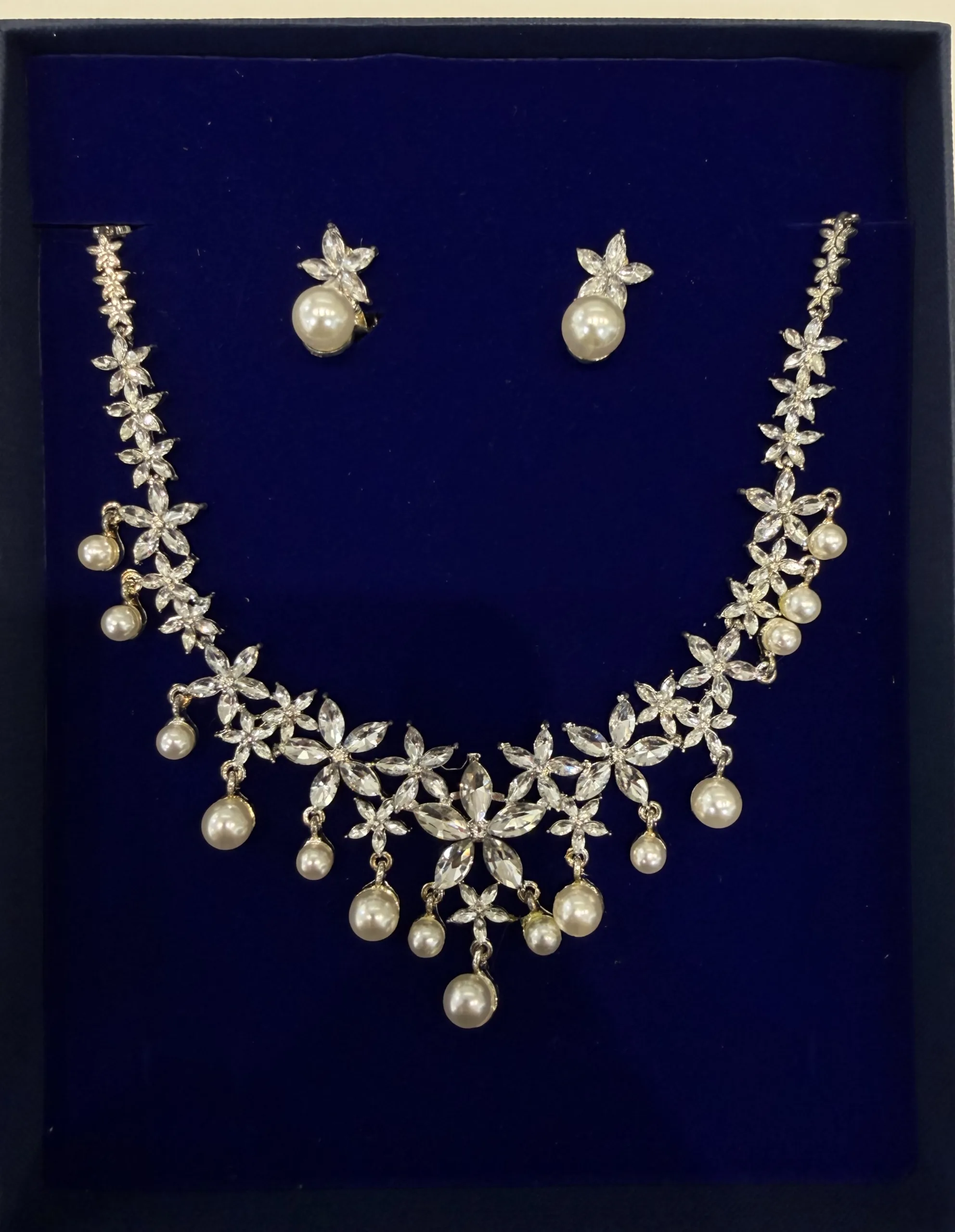 Parure de bijoux en diamants – Élégance intemporelle et éclat précieux – Image 10