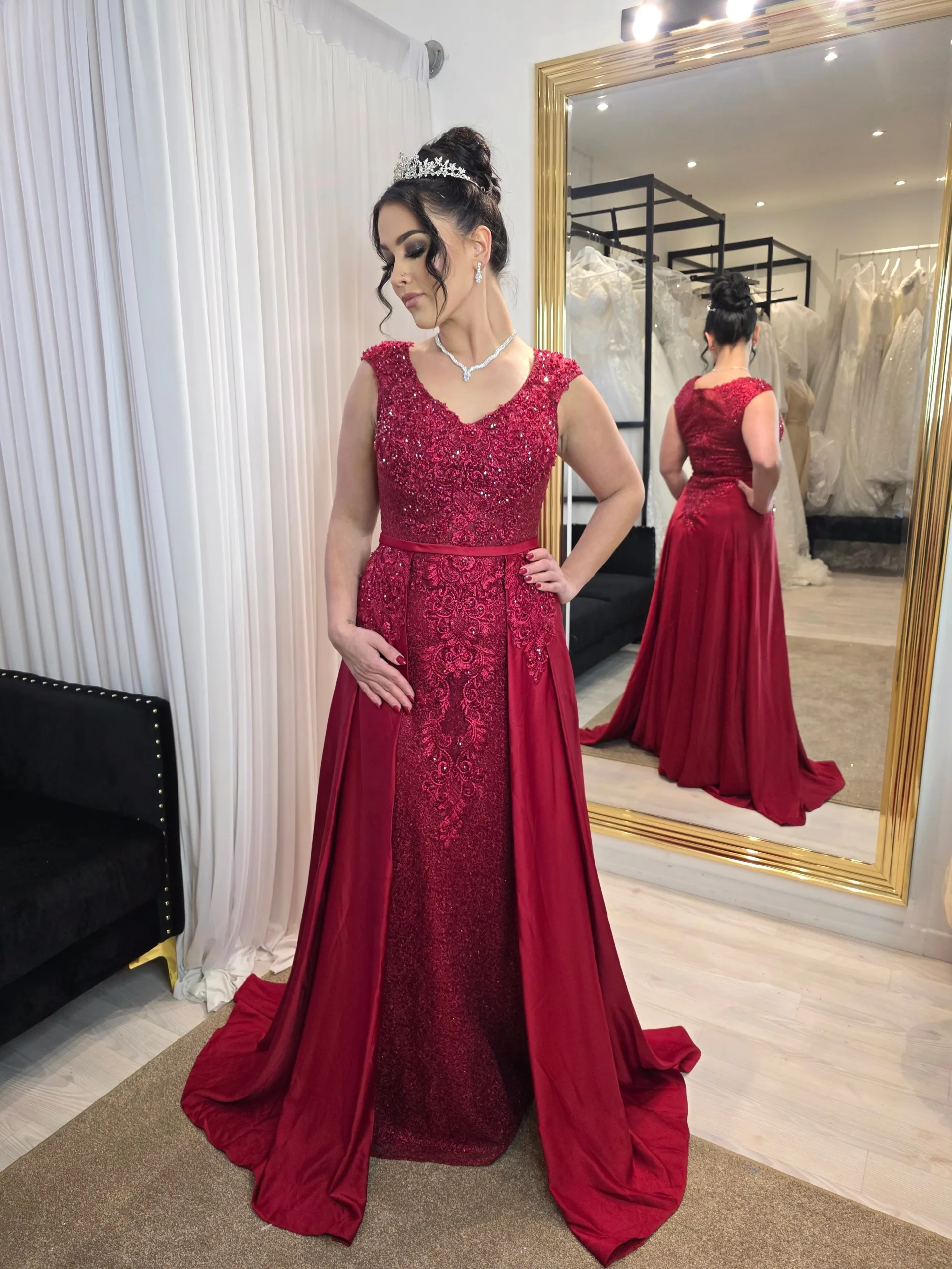 Robe de Soirée Sirène Brodée sur-jupe – Éclat Perlé, Dentelle et Élégance Sensuelle – Image 8