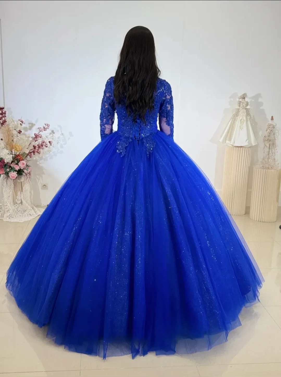 Robe de mariée princesse à manches longues en dentelle – Élégance intemporelle – Image 6