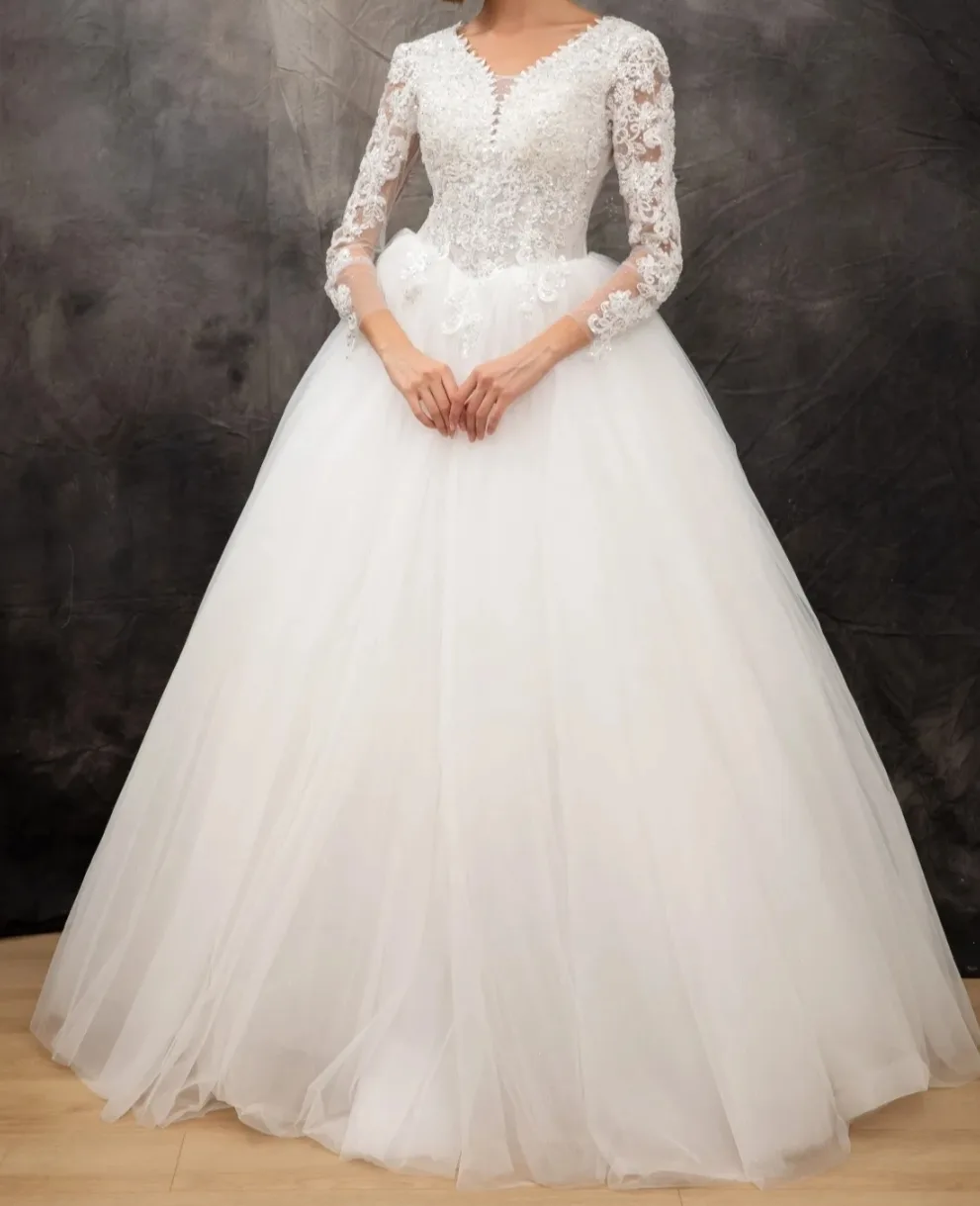 Robe de mariée princesse à manches longues en dentelle – Élégance intemporelle – Image 5